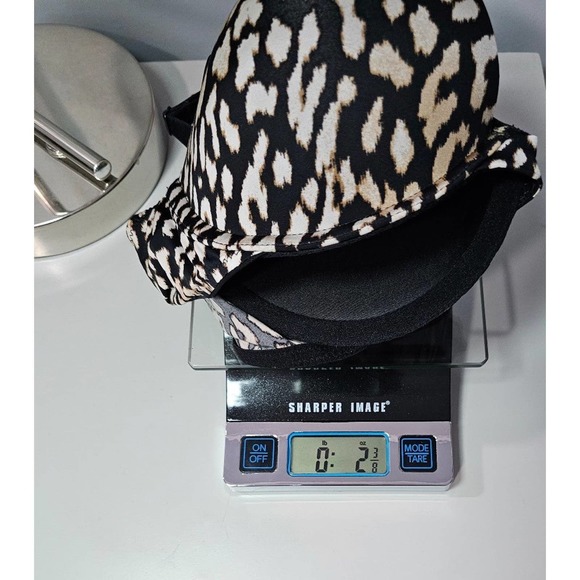 Victoria's secret push up bra size 32 D - Picture 4 of 4